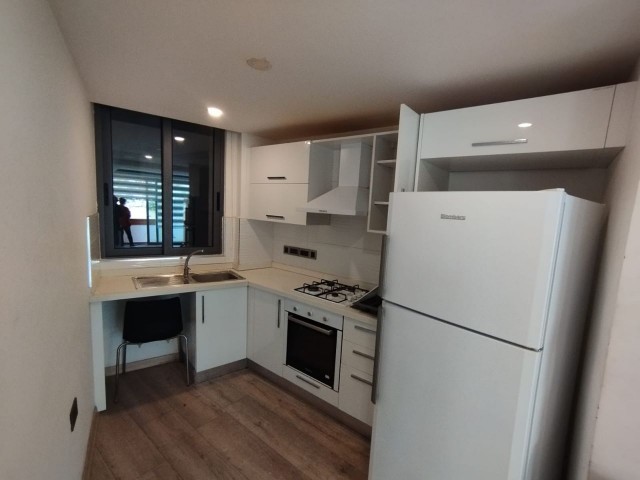 2+1 LUXURY FLAT FOR SALE IN KYRENIA/CENTER