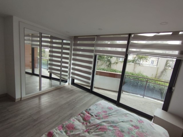 2+1 LUXURY FLAT FOR SALE IN KYRENIA/CENTER