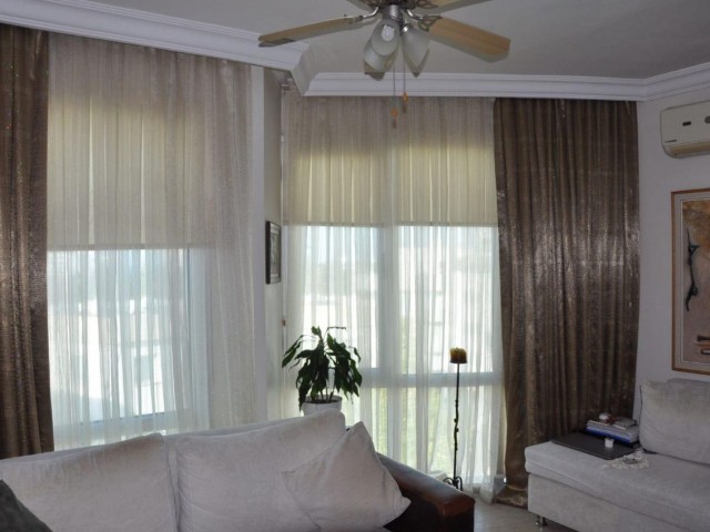 2+1 LUXURY FLAT FOR SALE IN KYRENIA/CENTER