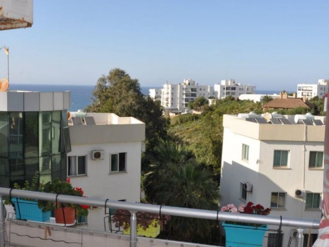 GİRNE/ MERKEZ DE SATILIK 2+1 LÜKS DAİRE/2+1 LUXURY FLAT FOR SALE IN KYRENIA/CENTER