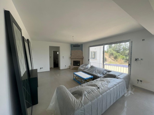 4+1 Villa mit Meer- und Bergblick, bezugsfertig in Kyrenia Ozanköy (48 Monate Ratenzahlungsoption)