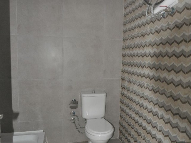 GAZİMAĞUSA/ MERKEZ DE SATILIK 2+1 DAİRE /2+1 FLAT FOR SALE IN FAMAGUSTA/ CENTER