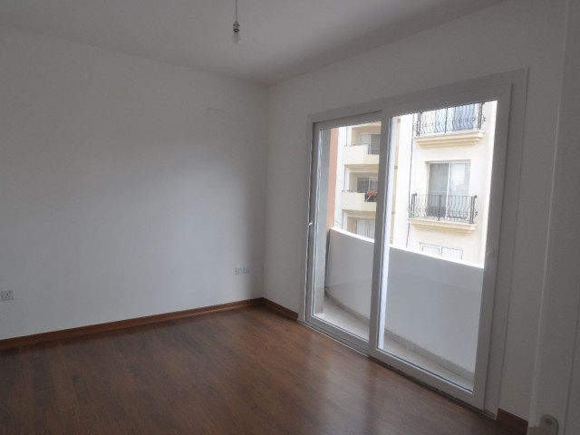 GAZİMAĞUSA/ MERKEZ DE SATILIK 2+1 DAİRE /2+1 FLAT FOR SALE IN FAMAGUSTA/ CENTER