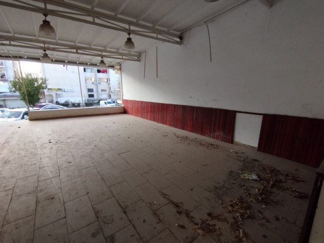 Shop for rent in Kyrenia Center