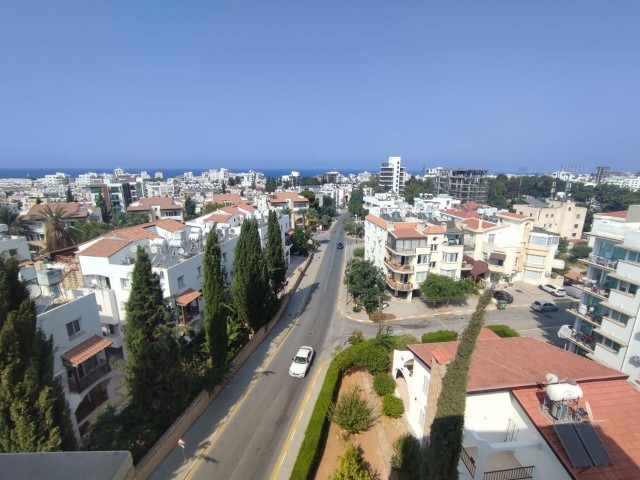  Girne merkez satılık 2+1 penthouse