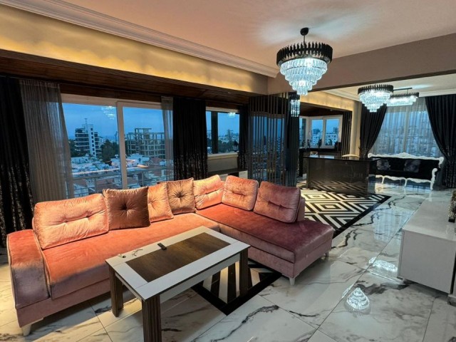  Girne merkez satılık 2+1 penthouse