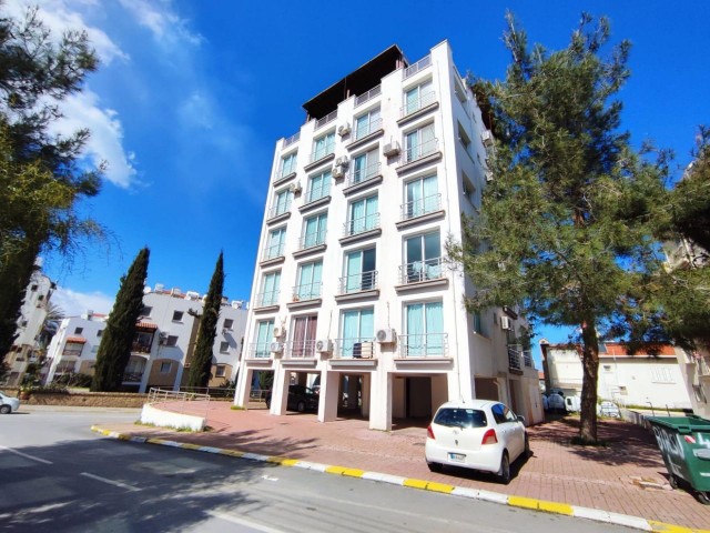  Girne merkez satılık 2+1 penthouse