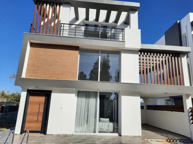 Girne Karaoğlanoğlu 200 Meters to the Sea 50% Down Payment 48 Months Installment Opportunity Ready for Occupancy 3+1 Villa