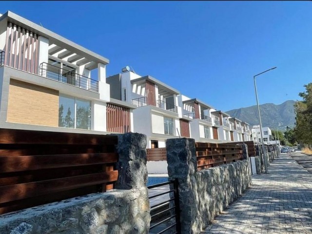 Girne Karaoğlanoğlu 200 Meters to the Sea 50% Down Payment 48 Months Installment Opportunity Ready for Occupancy 3+1 Villa