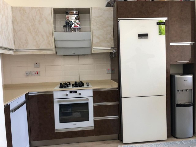 GİRNE MERKEZ KAŞGAR DA 2+1 SATILIK DAİRE/2+1 FLAT FOR SALE IN KYRENIA CENTER KASHGAR