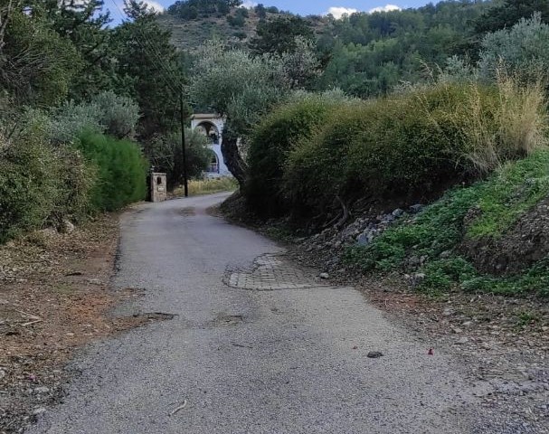 Plot for Sale with Sea and Mountain Views in a Corner Location in Lapta, Kyrenia