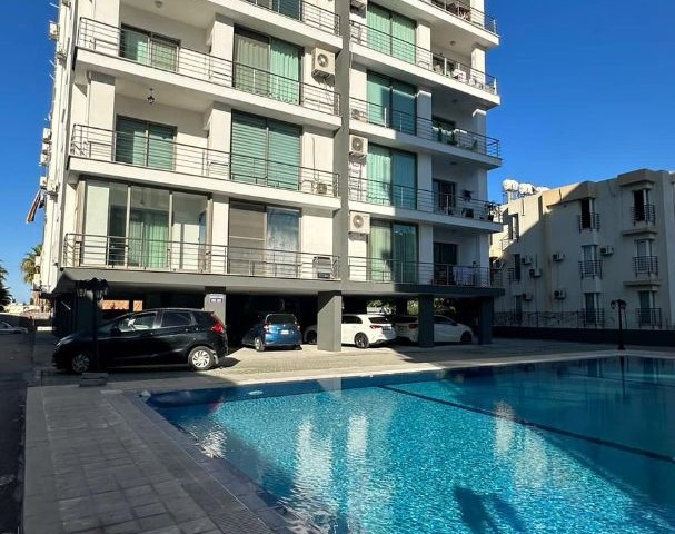 3+1 apartment for rent in center of Kyrenia with communal swimming pool