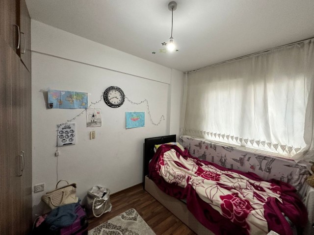 Квартира 2+1 на продажу в районе Сулу Чемберин в центре Кирении