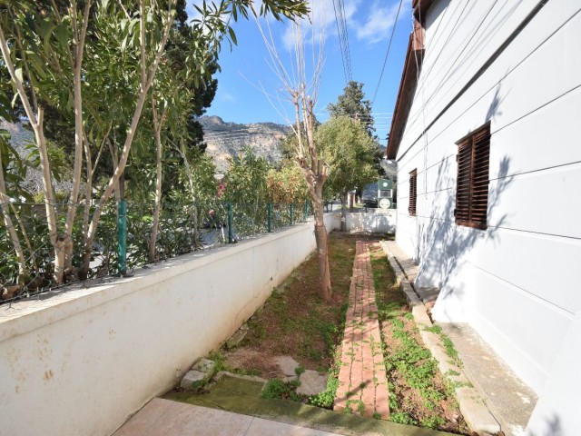 Opportunity! Fully Built, Cost-Free, Detached, Corner Location House for Sale in Girne Bosphorus