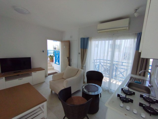 2+1 LUXURY FLAT FOR SALE IN GİRNE/ ALSANCAK