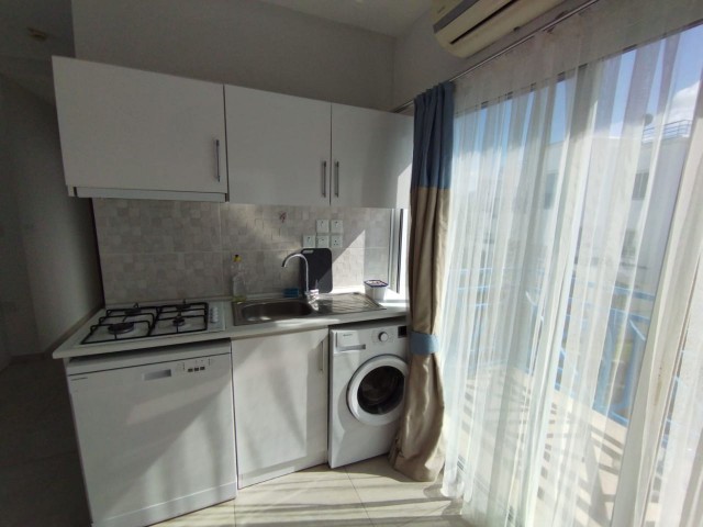 2+1 LUXUSWOHNUNG ZU VERMIETEN IN GIRNE/ ALSANCAK