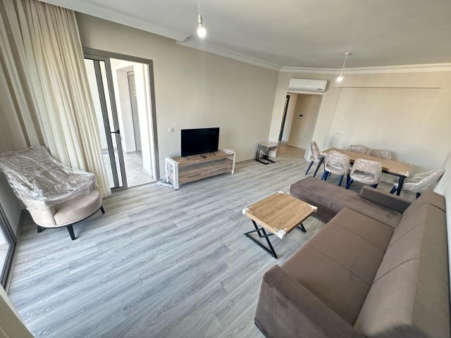 Luxuriöse 3+1-Wohnung zur Miete in einem neuen Gebäude, in der Nähe des Nicosia Circle, fußläufig zum Markt, in der Nähe von Hotels, im Zentrum von Kyrenia