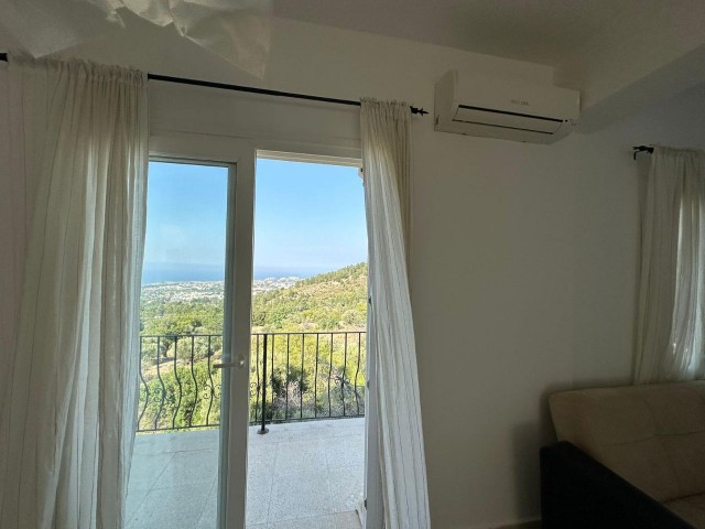 Girne, Lapta 'da kiralık 1+1 daire