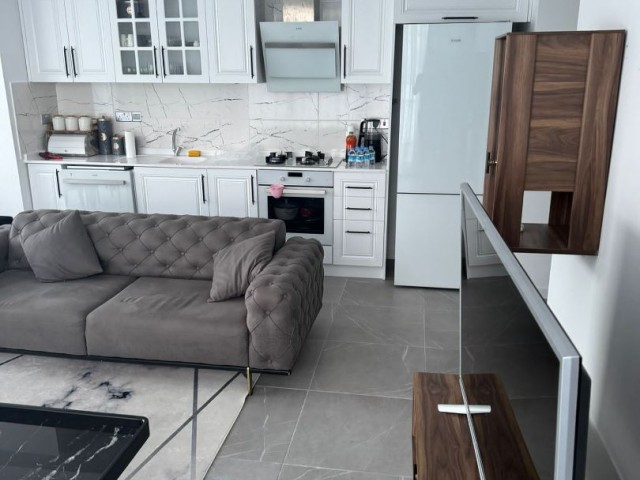 Girne merkez 'de satılık  2+1 penthouse