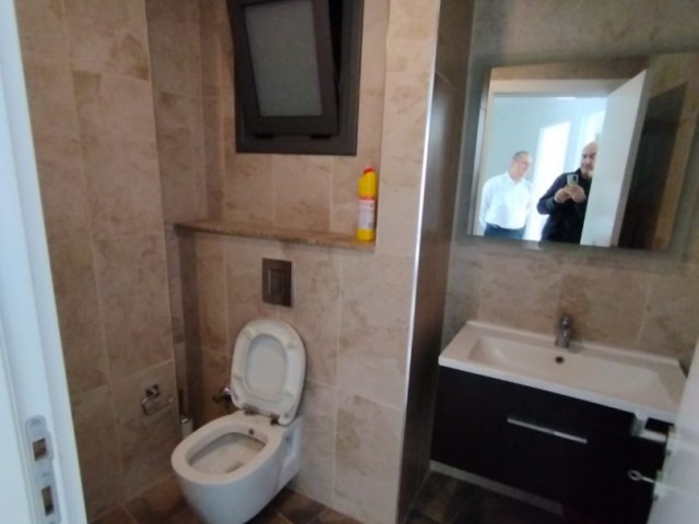 GİRNE/ MERKEZ DE SATILIK 3+1 LÜKS DAİRE/3+1 LUXURY FLAT FOR SALE IN KYRENIA/CENTER