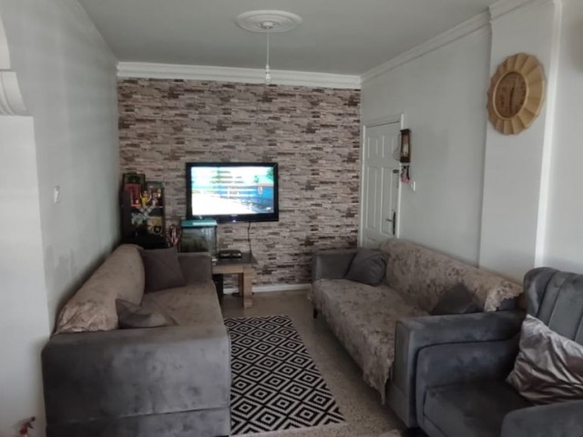 2+1 BARGAIN FLAT FOR SALE IN KYRENIA/ LAPTA