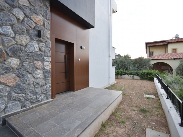 New 3+1 Garden Villa in a Magnificent Location Parallel to the Main Road in Kyrenia Çatalköy