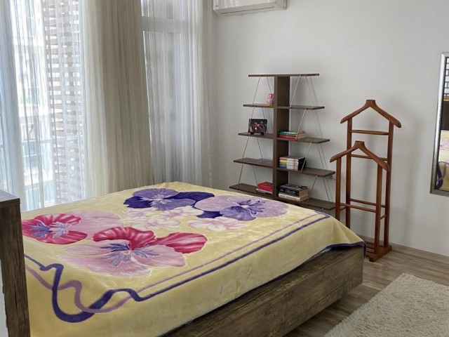 3+1 apartment for rent in Kyrenia Center