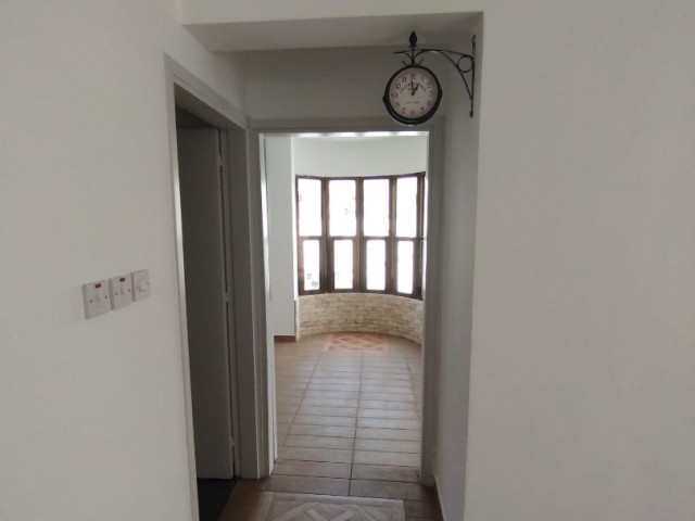 1+1 office for rent in Kyrenia Center