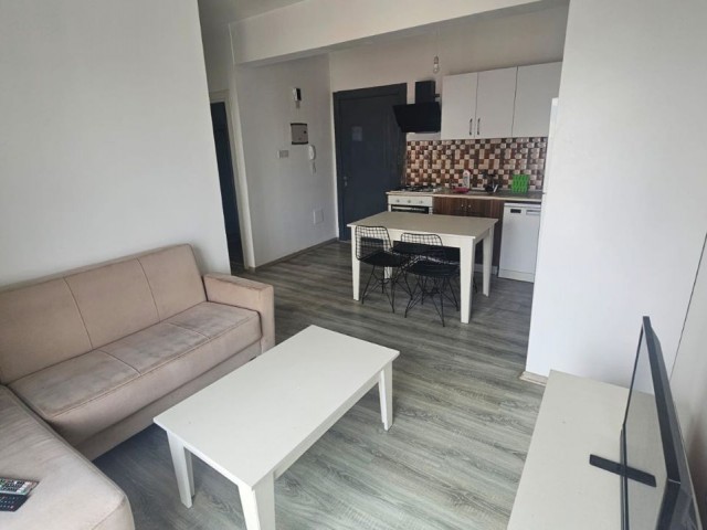 2+1 moderne möblierte Wohnung zur Miete im Zentrum von Kyrenia