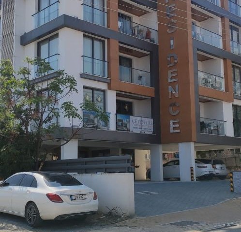 2+1 LUXURY FLAT FOR SALE IN KYRENIA/CENTER