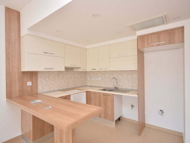 آپارتمان 2+1 برای فروش در پارک سبز امتان، نزدیک به ساحل فرار و پارک ملی در آلسانجاک