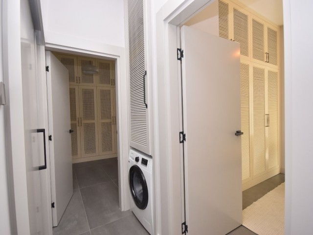 Роскошная полностью меблированная квартира 2+1 на продажу на специально спроектированном участке в центре Кирении