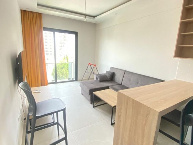 1+1 flat for rent in Kyrenia Center! 🌊🏔️