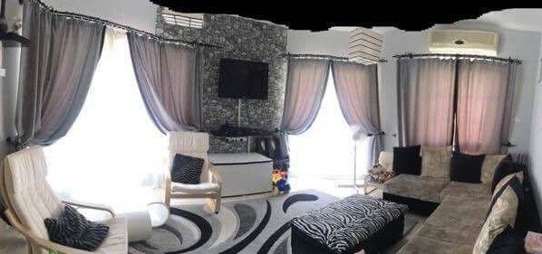 GİRNE/ MRK.DE KİRALIK  3+1 DAİRE/3+1 FLAT FOR RENT IN KYRENIA/MRK.