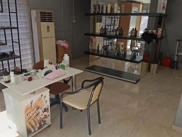 Рабочее место для продажи трансфером Rasprodazha in Girne Merkez, Кирения