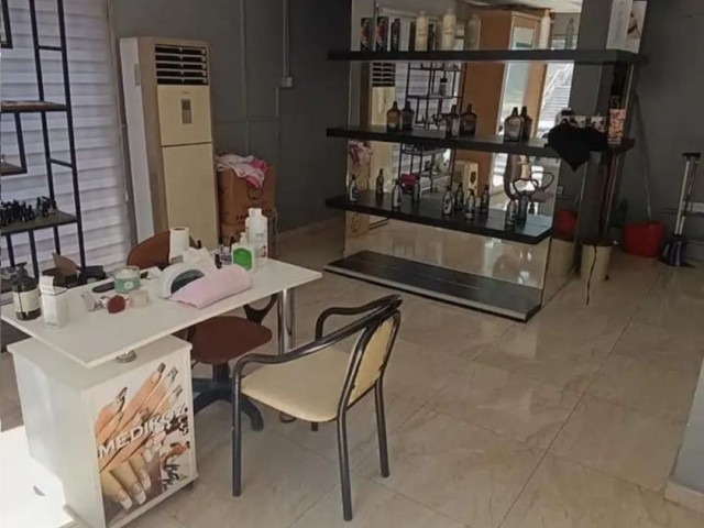 2+1 FRISEURSALON ZUM VERKAUF IN KYRENIA/ZENTRUM