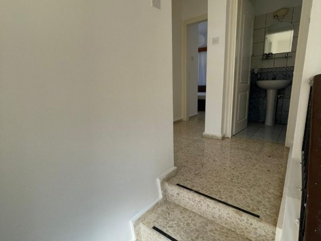  GİRNE/ KARAOĞLANOĞLU 3+1 TWIN VILLA FOR RENT