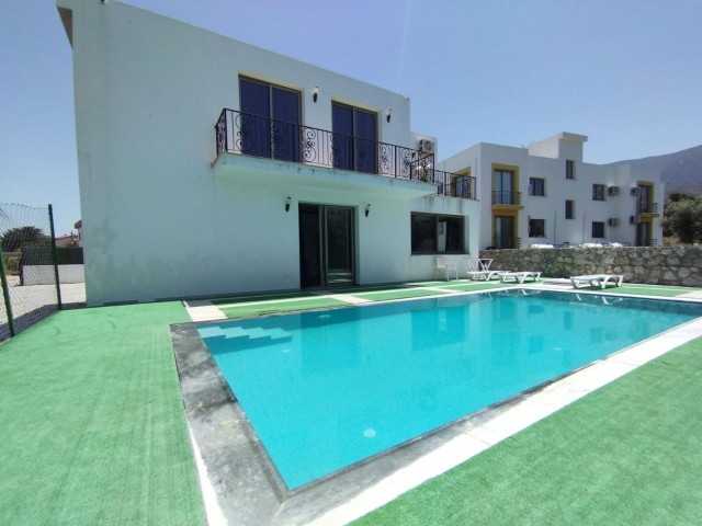 GİRNE/ALSANCAK’DA GÜNLÜK KİRALIK 4+1 LÜKS VİLLA/4+1 LUXURY VILLA FOR DAILY RENT IN GIRNE/ALSANCAK