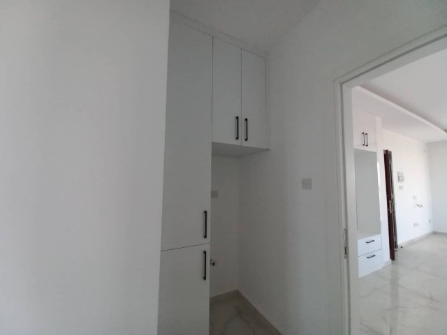 MAĞUSA KALILAND BÖLGESİNDE SATILIK 2+1 YENİ  DAİRE