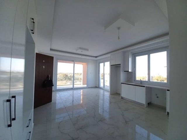 MAĞUSA KALILAND BÖLGESİNDE SATILIK 2+1 YENİ  DAİRE