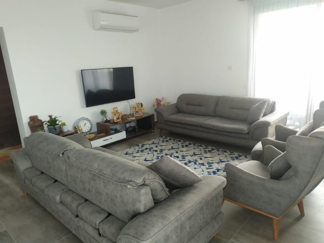 2+1 flat for sale in the most comfortable area of ​​Yenibogazici