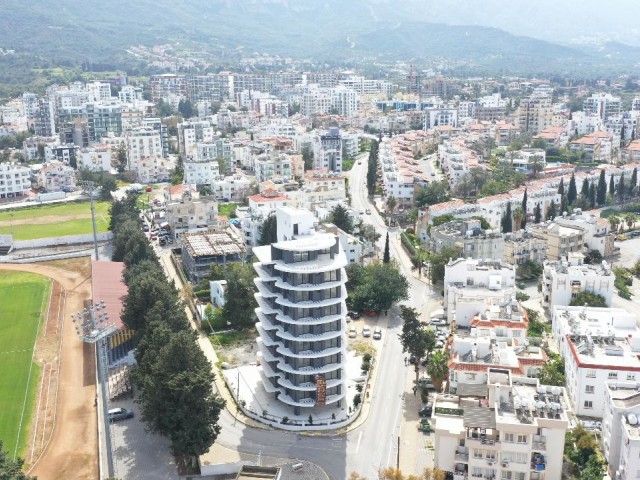 Girne Merkezde Sahibinden Apart İznine Uygun Komple Satılık Bina