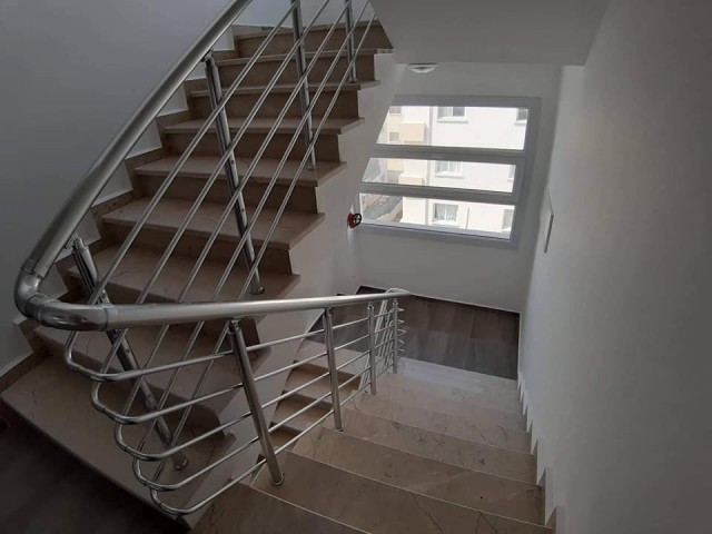 Neue Wohnung zum Verkauf in Famagusta KALILAND Informationen:05338867072 ** 