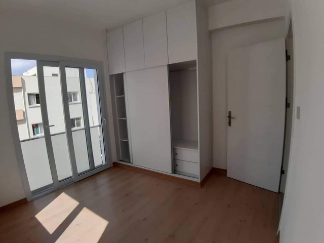 Neue Wohnung zum Verkauf in Famagusta KALILAND Informationen:05338867072 ** 