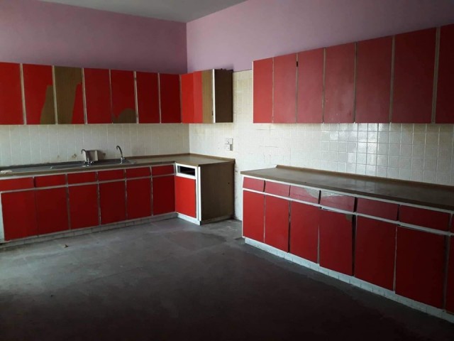 Ground Floor 3+1 Apartment in Maras District For information:05338649682 ** 