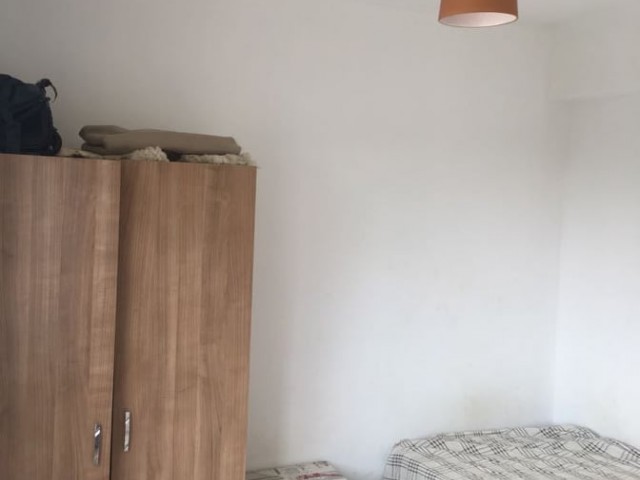 Mağusa Tıp Merkezi Yanı Satılık Eşyalı 1+1 Daire Bilgi için:05338653644