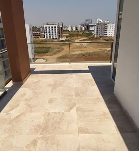 Neues 2 + 1 Penthouse in Canakkale für Informationen :05338867072 ** 