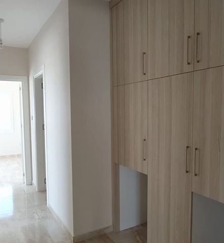 Neues 2 + 1 Penthouse in Canakkale für Informationen :05338867072 ** 