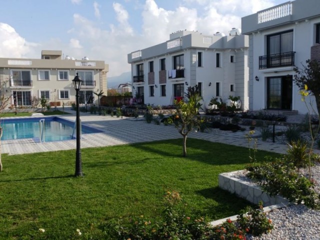 Girne, Lapta'da full eşyalı RESİDANZ DAİRE