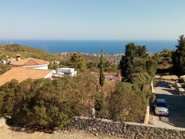 2 x 90% Finished villa in  beautiful Karmi